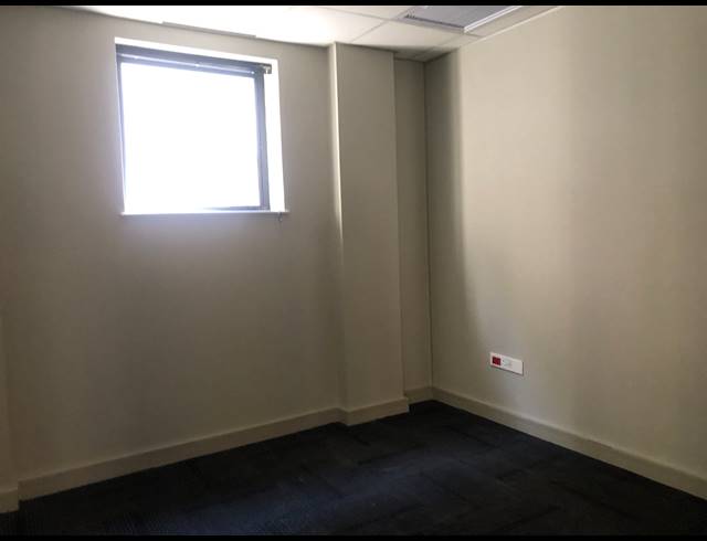 326M² OFFICE TO LET IN WAVERLEY
